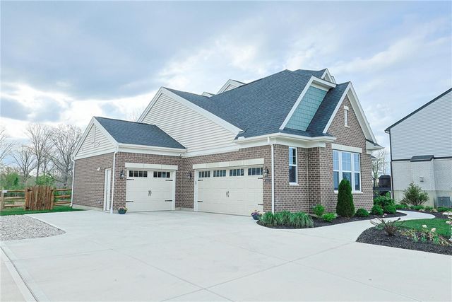 5007 Bogey Court, Lebanon, OH 45036