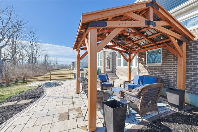 5007 Bogey Court, Lebanon, OH 45036