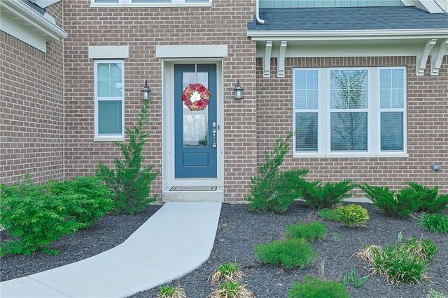 5007 Bogey Court, Lebanon, OH 45036