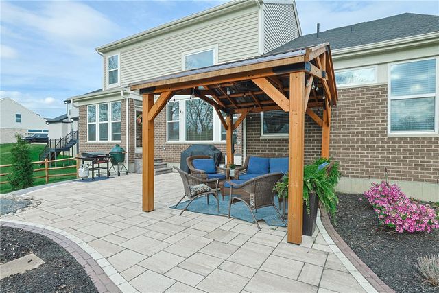 5007 Bogey Court, Lebanon, OH 45036