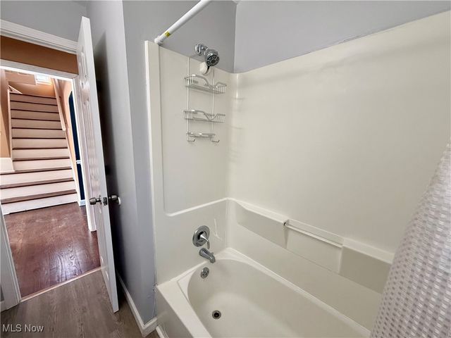 11011 Wallingford Avenue, Garfield Heights, OH 44125