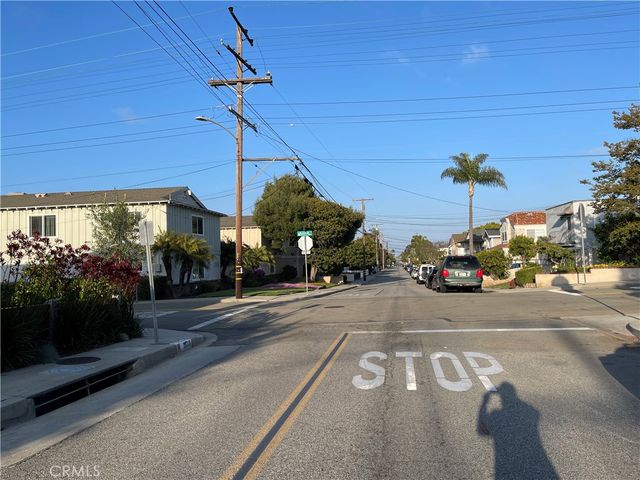2021 Curtis, Redondo Beach, CA 90278