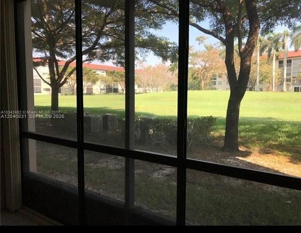 13105 SW 16th Court 110L, Pembroke Pines, FL 33027