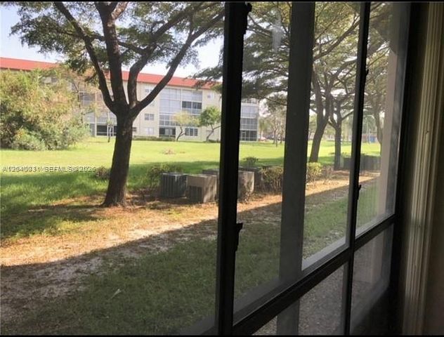 13105 SW 16th Court 110L, Pembroke Pines, FL 33027