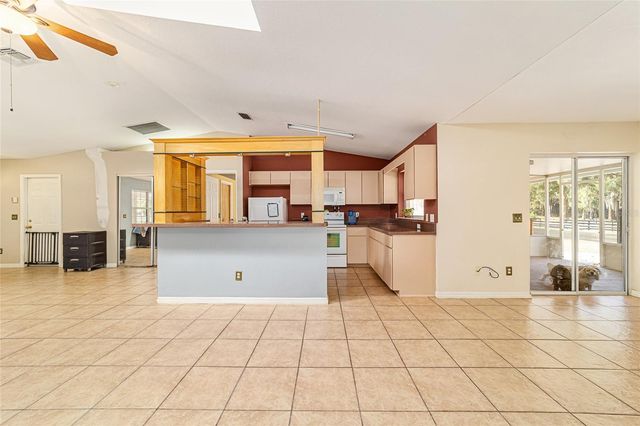 4350 SW 89TH AVENUE, Ocala, FL 34481