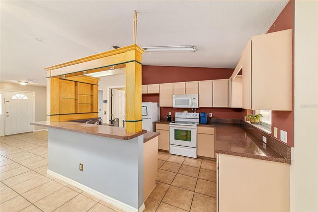 4350 SW 89TH AVENUE, Ocala, FL 34481