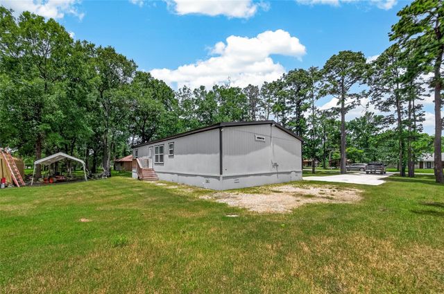9910 Oak Leaf Street, Baytown, TX 77521