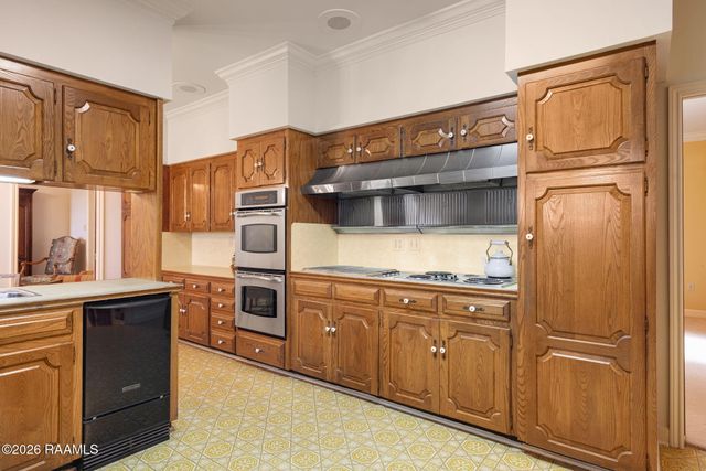 4166 Irish Bend Road, Franklin, LA 70538