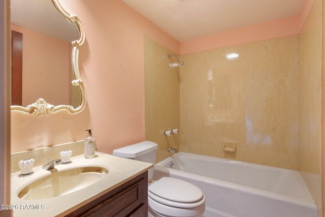 4166 Irish Bend Road, Franklin, LA 70538