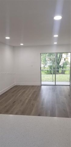 2244 SW 81st Ave 2244, Miramar, FL 33025