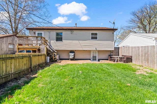 328 PARKVIEW Drive, Rochester, IL 62563