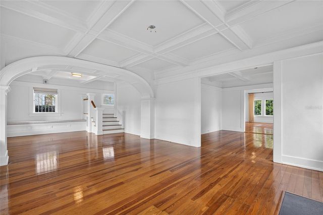 3003 W HARBOR VIEW AVE AVENUE, Tampa, FL 33611