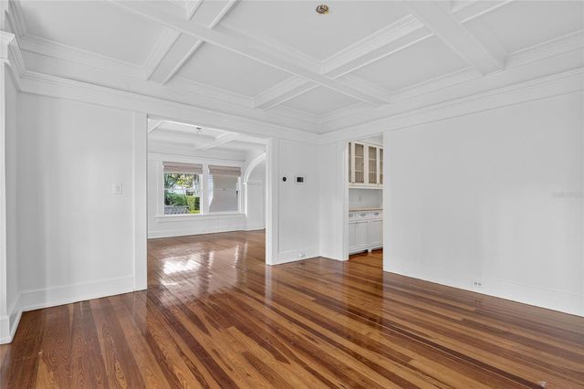 3003 W HARBOR VIEW AVE AVENUE, Tampa, FL 33611