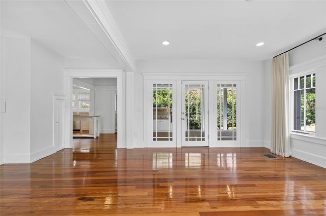 3003 W HARBOR VIEW AVE AVENUE, Tampa, FL 33611