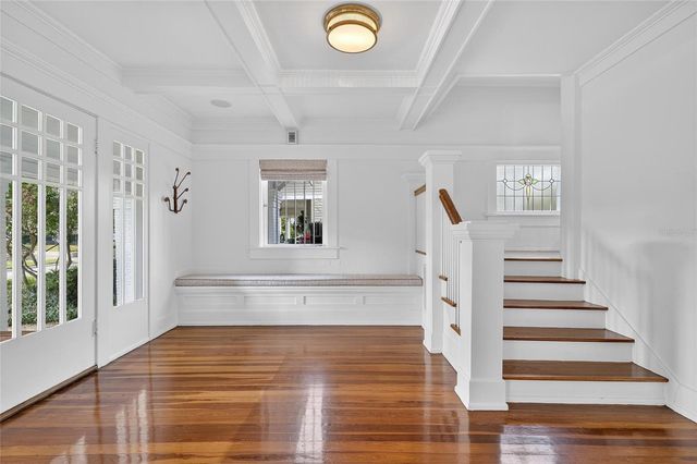 3003 W HARBOR VIEW AVE AVENUE, Tampa, FL 33611