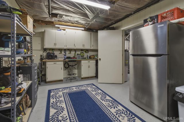 1860 Heikkala Drive, Marquette, MI 49855