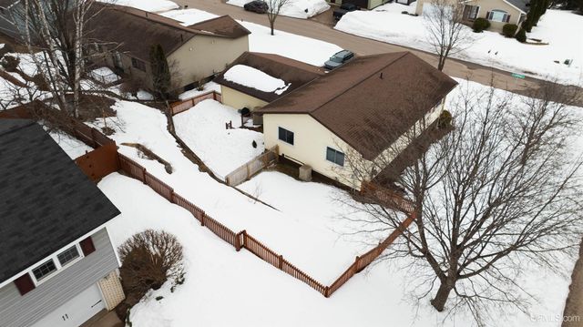 1860 Heikkala Drive, Marquette, MI 49855