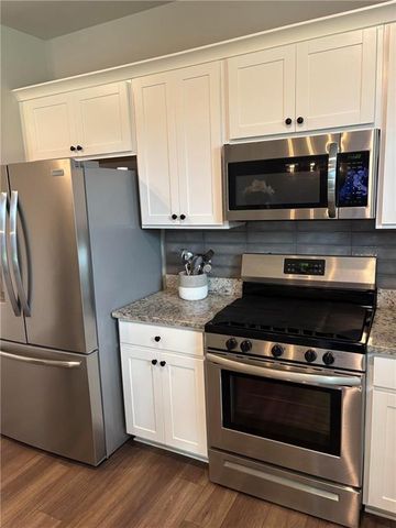369 Amsterdam Way, Hampton, GA 30228