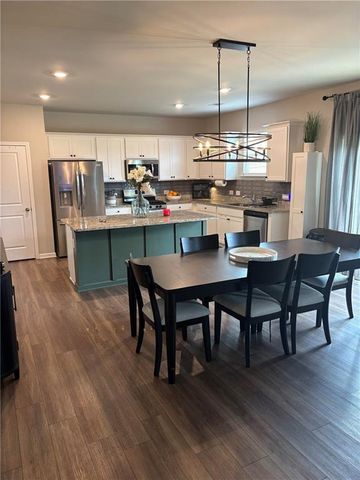 369 Amsterdam Way, Hampton, GA 30228
