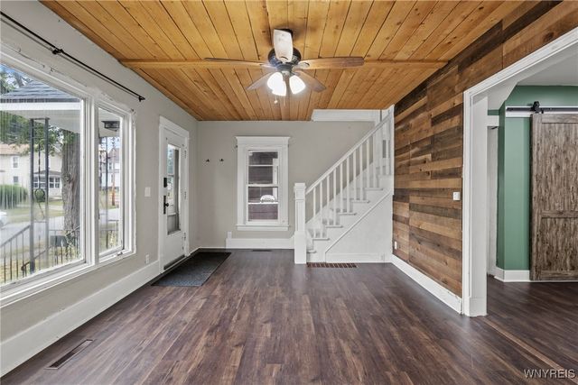 124 Chestnut Street, Shelby, NY 14103