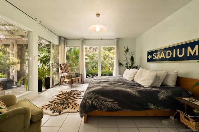 5920 La Jolla, La Jolla, CA 92037