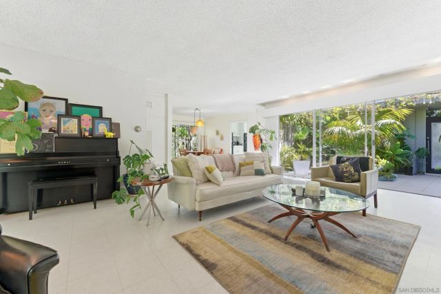 5920 La Jolla, La Jolla, CA 92037
