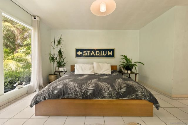 5920 La Jolla, La Jolla, CA 92037