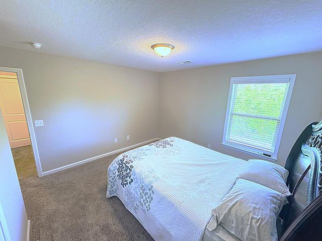 8840 Sullivan's Drive, Midland, GA 31820
