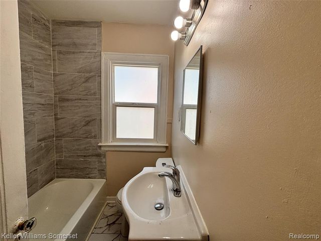 15803 Biltmore Street - Lower Unit, Detroit, MI 48227