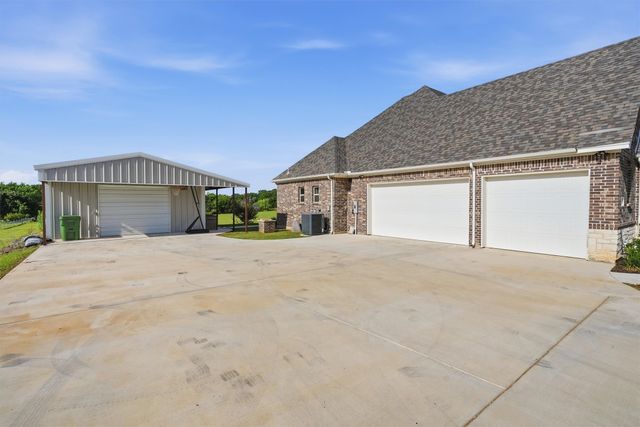 917 County Road 2175, Decatur, TX 76234