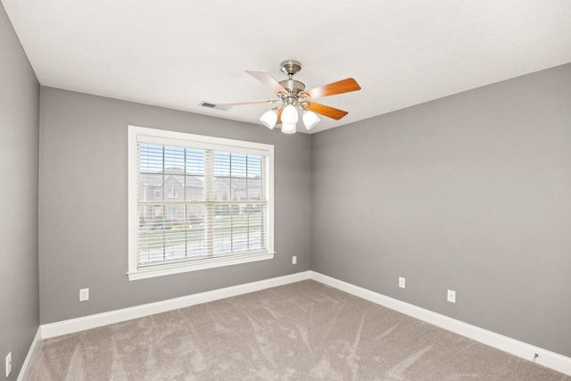 1022 Tower Hill Ln, Hendersonville, TN 37075