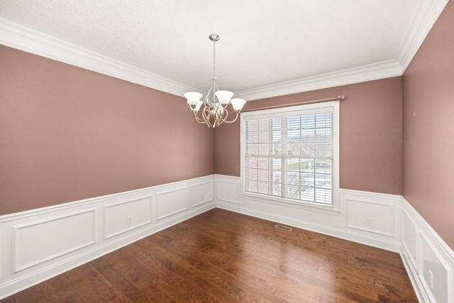 1022 Tower Hill Ln, Hendersonville, TN 37075