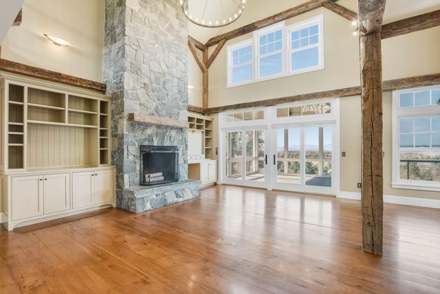 900 Crosswinds Drive, Charlotte, VT 05445