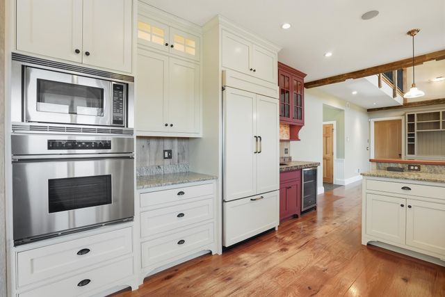 900 Crosswinds Drive, Charlotte, VT 05445