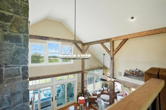 900 Crosswinds Drive, Charlotte, VT 05445