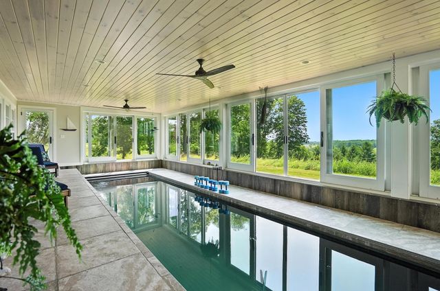 900 Crosswinds Drive, Charlotte, VT 05445