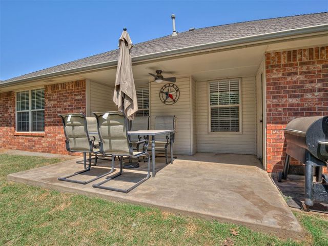 11108 SW 8th Street, Yukon, OK 73099