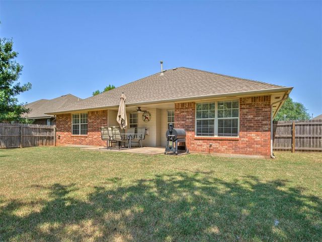 11108 SW 8th Street, Yukon, OK 73099
