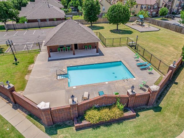 11108 SW 8th Street, Yukon, OK 73099