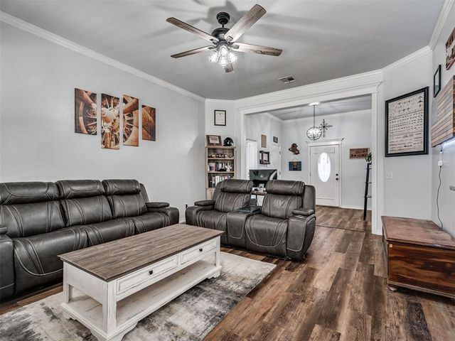 11108 SW 8th Street, Yukon, OK 73099