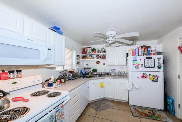 955 N Venice Avenue, Tucson, AZ 85711