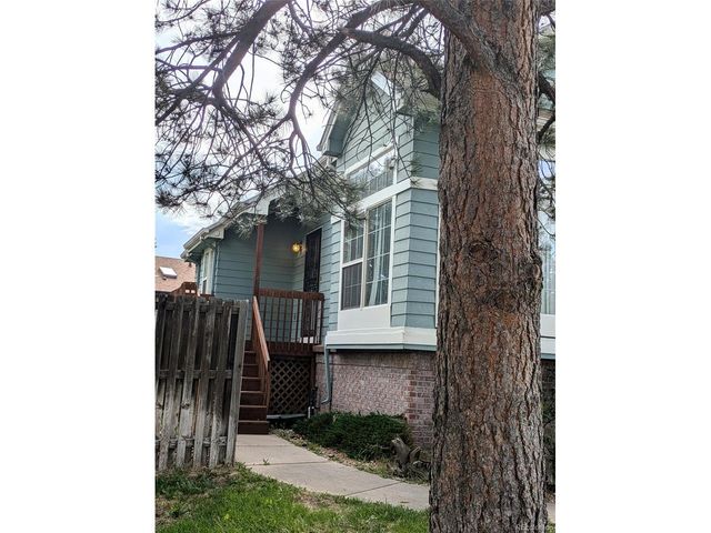 1163 S Flower Cir, Lakewood, CO 80232