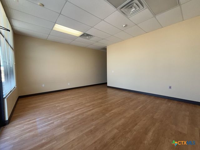 4008 E Stan Schlueter Loop 102, Killeen, TX 76542