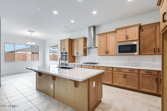 17836 W PASADENA Avenue, Litchfield Park, AZ 85340