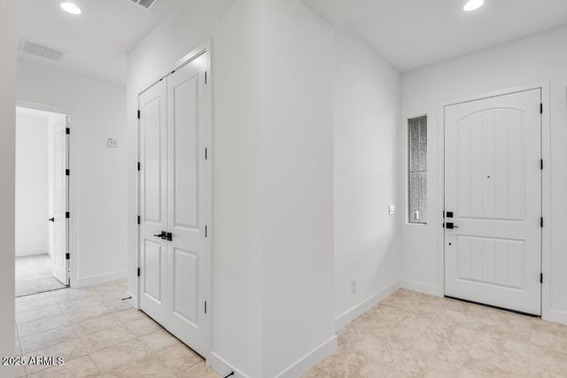 17836 W PASADENA Avenue, Litchfield Park, AZ 85340