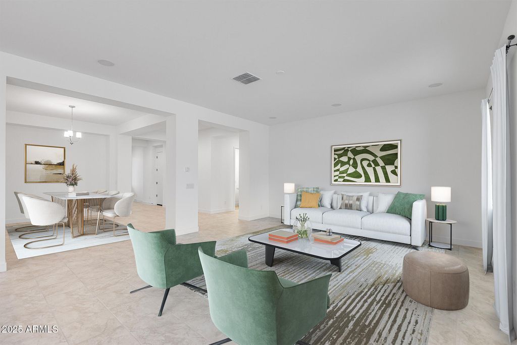 Image 12 of property listing at 17836 W PASADENA Avenue, Litchfield Park, AZ 85340