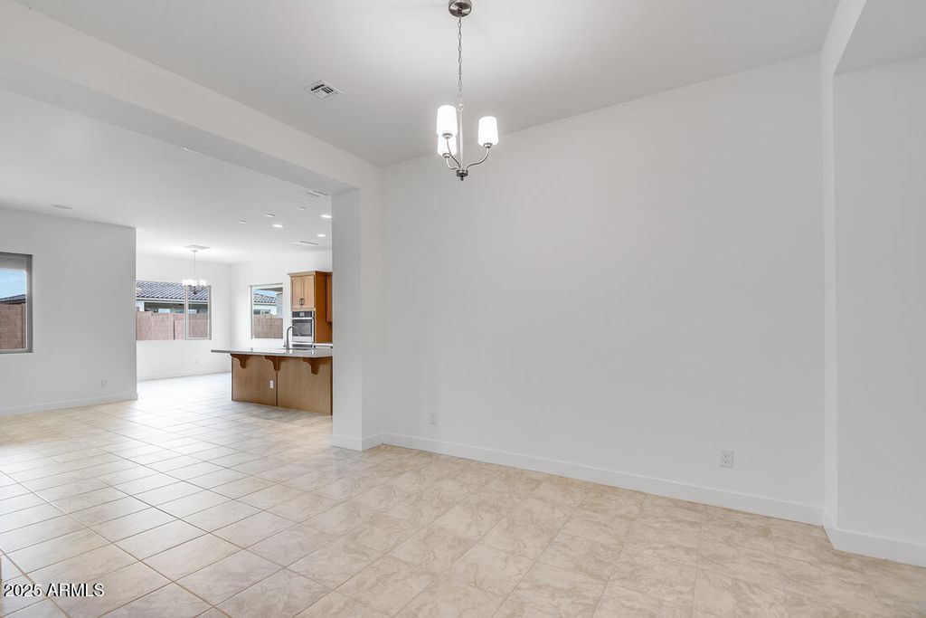 Image 20 of property listing at 17836 W PASADENA Avenue, Litchfield Park, AZ 85340