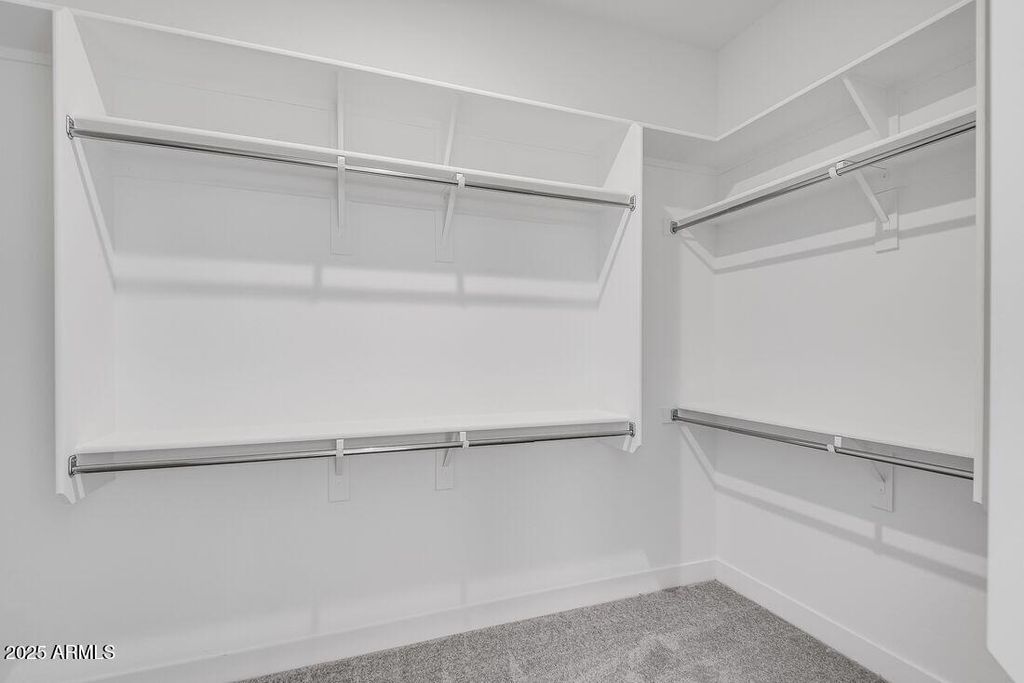 Image 32 of property listing at 17836 W PASADENA Avenue, Litchfield Park, AZ 85340