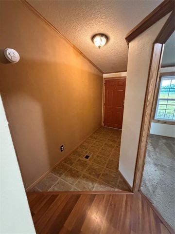 242 Mikeska Road, Bellville, TX 77418
