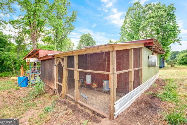 127 N Akins Bridge Road, Eastanollee, GA 30538